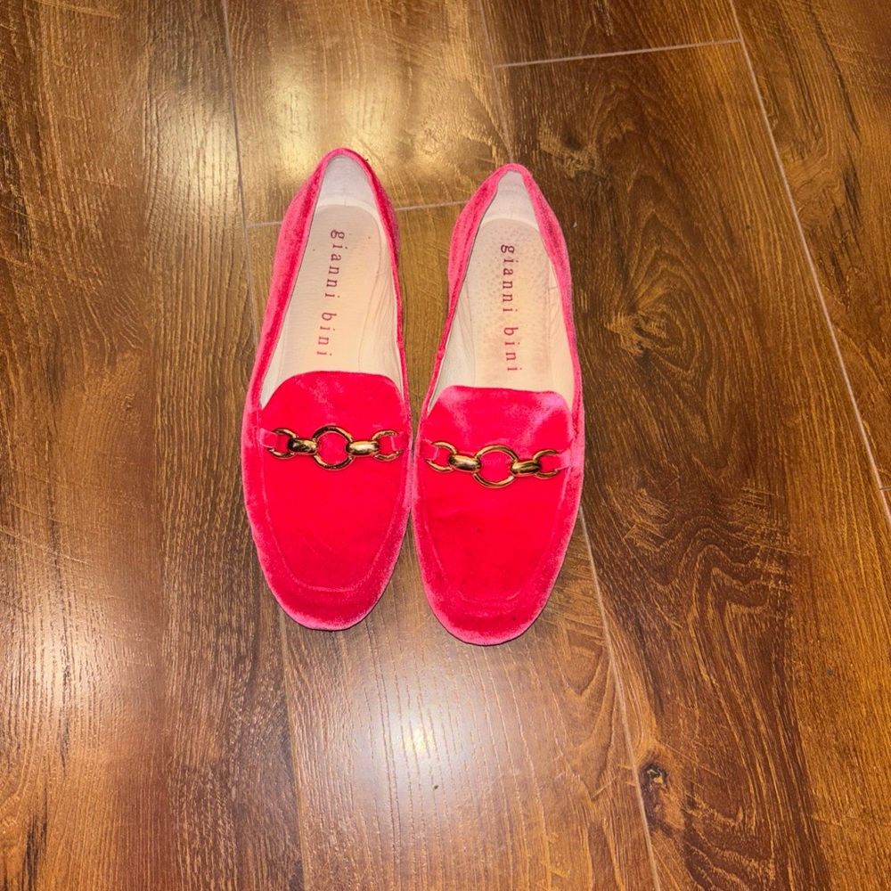 Gianni Bini Hot Pink Velvet Chain-Trim Loafers